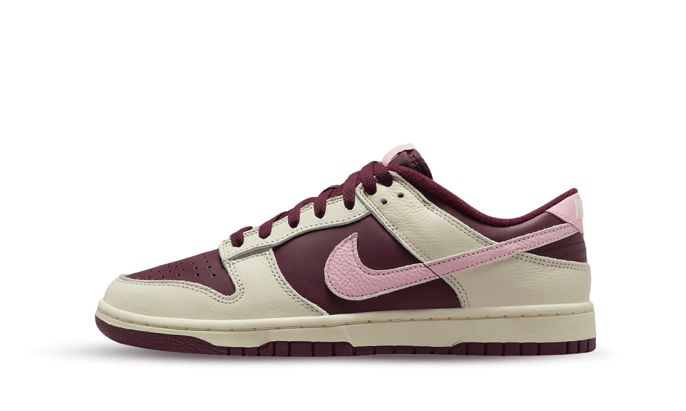 Dunk Low Retro PRM Valentine’s Day