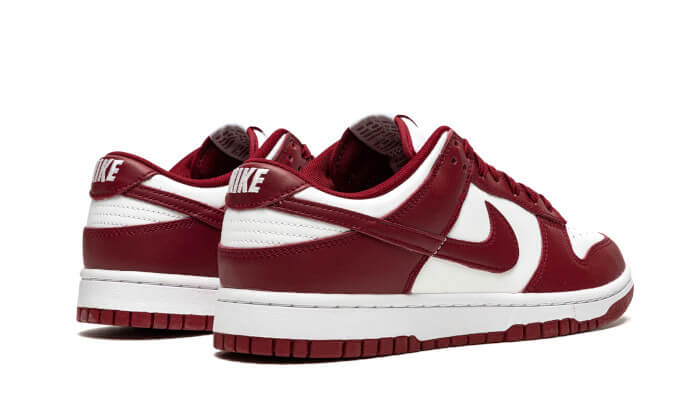 Dunk Low Team Red